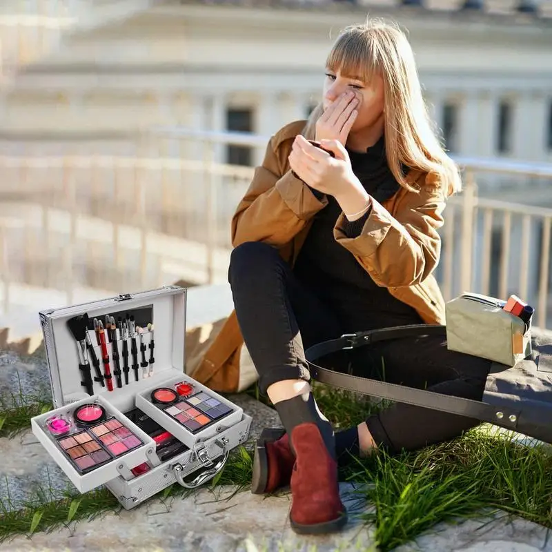 Makeup Kit For Women 24 PCS Beauty Box For Women Full Set All-in-One Makeup Gift Set Color Stay All Day Long A Good Choice As - Image 6